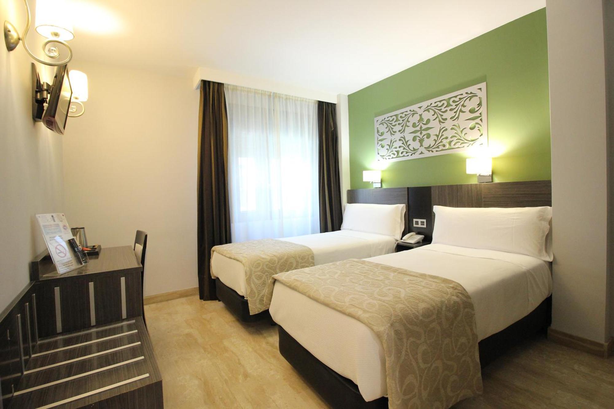 Hotel Venecia Seville Luaran gambar